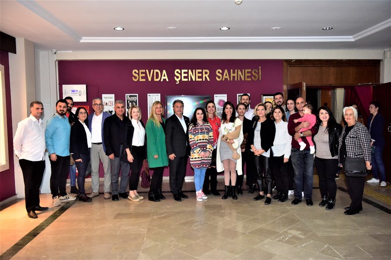 Atatürk'ü anlatan oyun büyük ilgi gördü