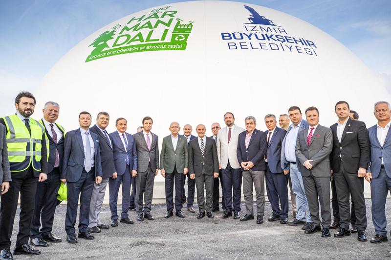 İzmir’de tarihi  açılış