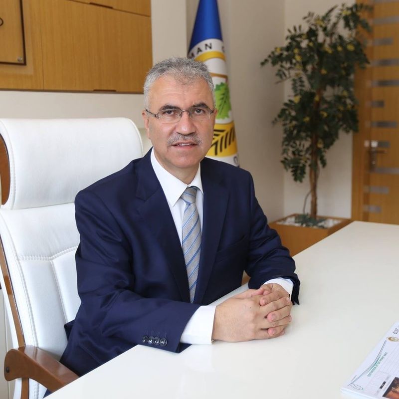 Çeşme'nin dağlarından ve ovalarından sakız damlayacak