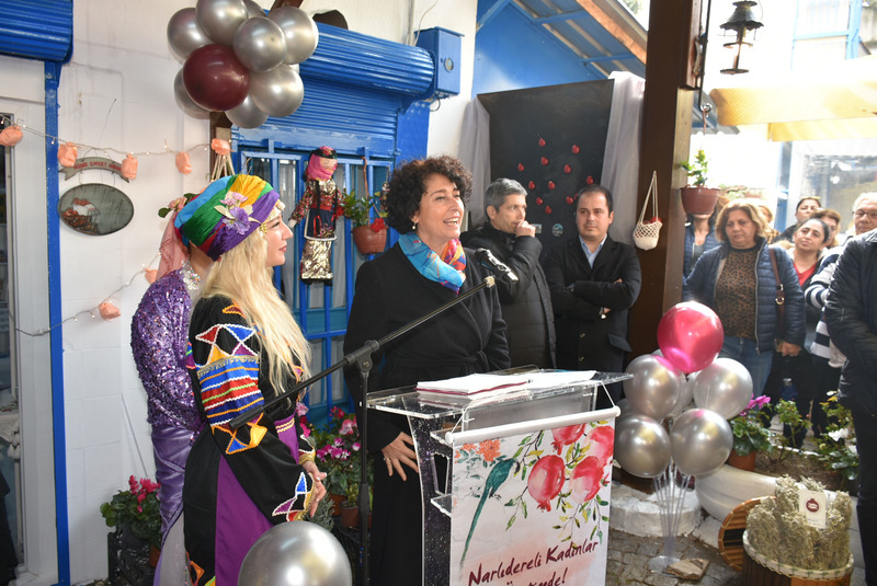 Narlıdere’ye ‘el emeği’ marketi