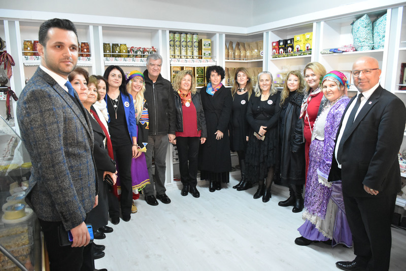 Narlıdere’ye ‘el emeği’ marketi