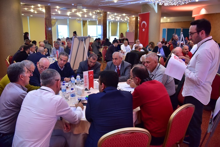 Bornova'nın paydaşları vizyon çalıştayında buluştu