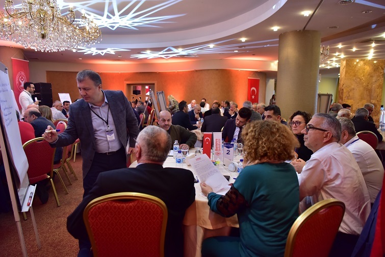 Bornova'nın paydaşları vizyon çalıştayında buluştu