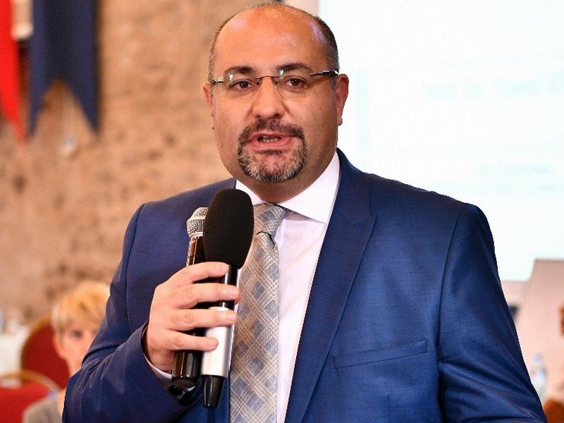 Başkan Tunç Soyer'den şehir hastaneleri yorumu: "Anlaşılır gibi değil..."