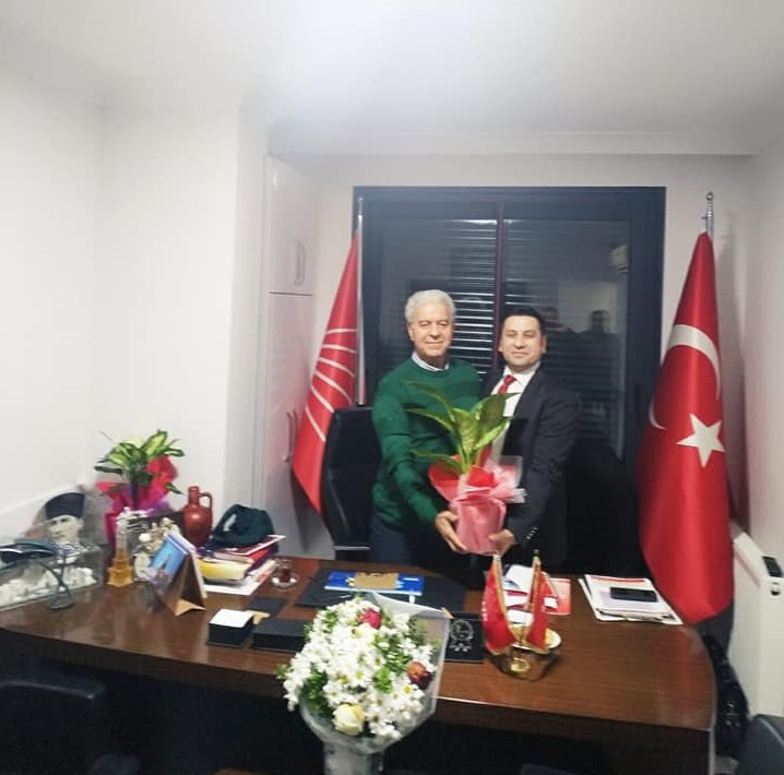 İYİ Parti'den istifa edip CHP'ye geçti