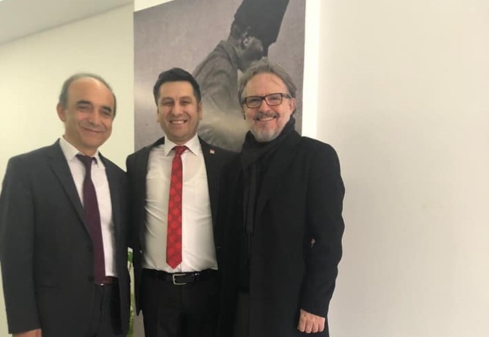 İYİ Parti'den istifa edip CHP'ye geçti