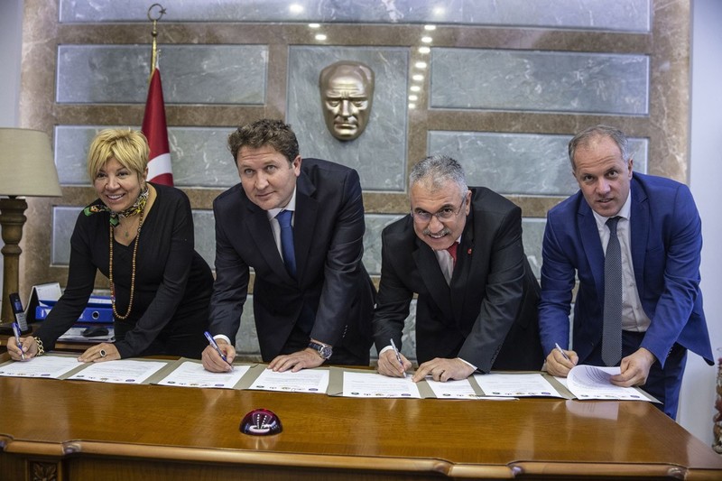 Bal ormanı, Urlalı girişimci kadınlara gelir kapısı olacak