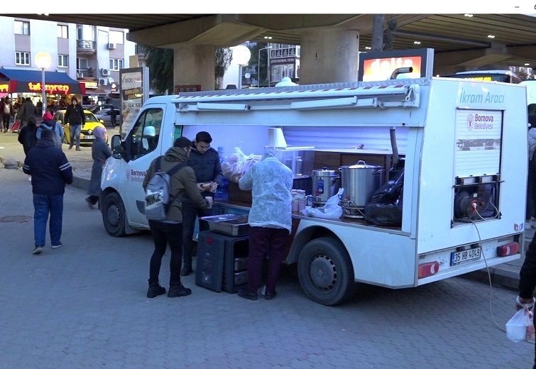 Vatandaşların içini ısıtan ikram