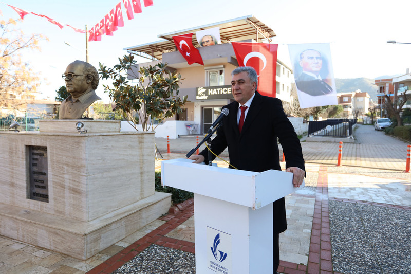 Uğur Mumcu Güzelbahçe’de Büstü Başında Anıldı