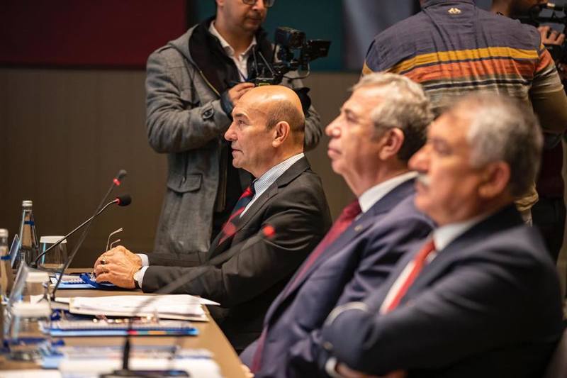 CHP'li başkanlar bu sefer Adana'da toplandı