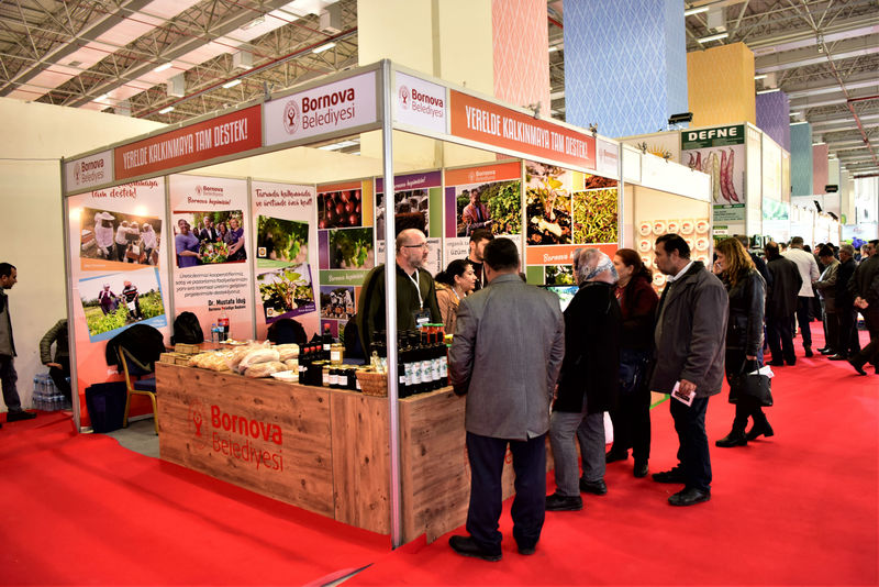 Bornova Belediyesi tarım alanındaki çalışmaları ile fark yaratıyor