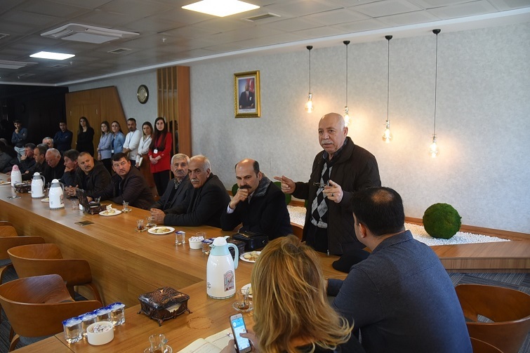 Kemalpaşa’da muhtarlarla “pozitif ayrımcılık” toplantısı​