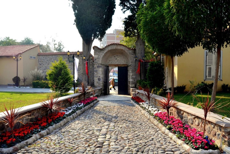 Bornova sokakları ıhlamur kokacak