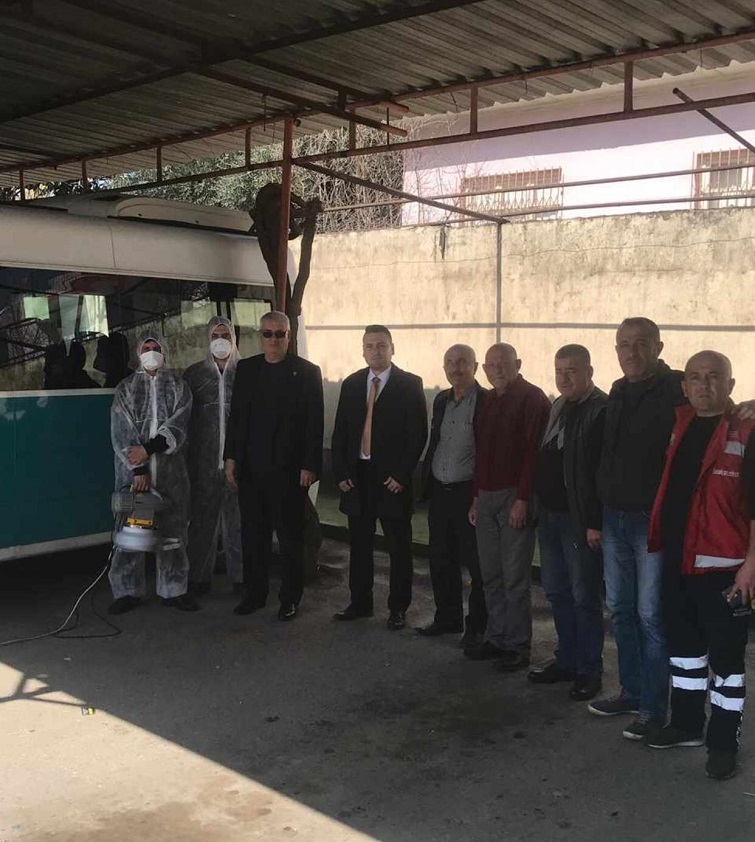 Ödemiş'te Ticari Araçlar İlaçlanıyor…