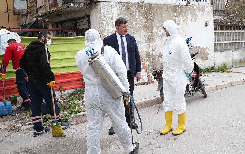 Doktor Başkan sahada.... Mahallelere koranavirüs ziyaretleri...