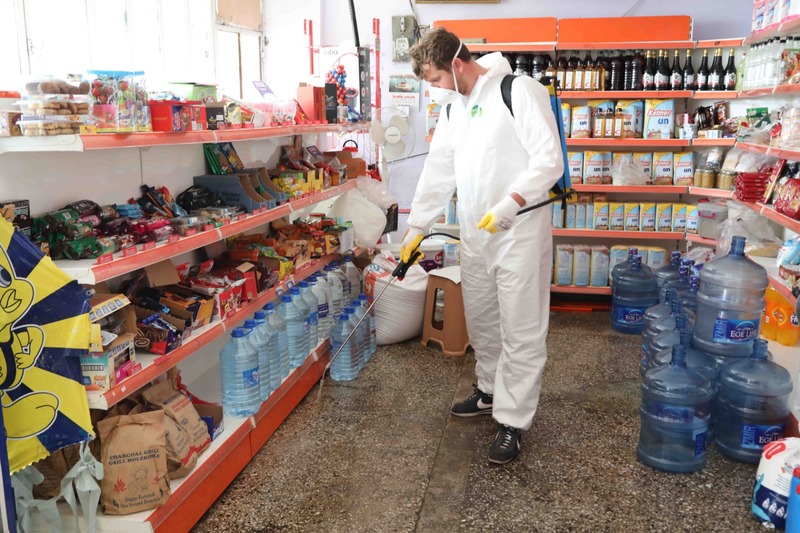 Bayraklı’da 3 koldan dezenfeksiyon