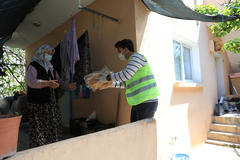 Güzelbahçe Belediyesi'nden 30 günlük Koronavirüs Raporu
