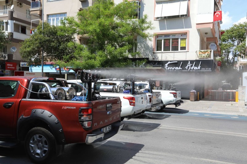 Buca’nın tamamı 3 kez ilaçlandı