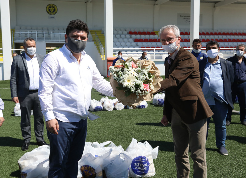 Bucalı amatör kulüplere Ramazan desteği