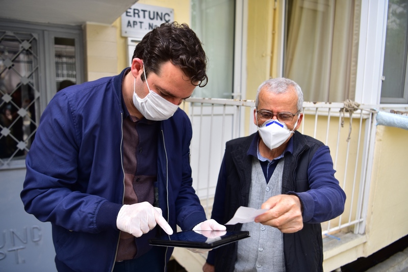 Evde tahsilat hizmeti, Vekil Sertel ile başladı