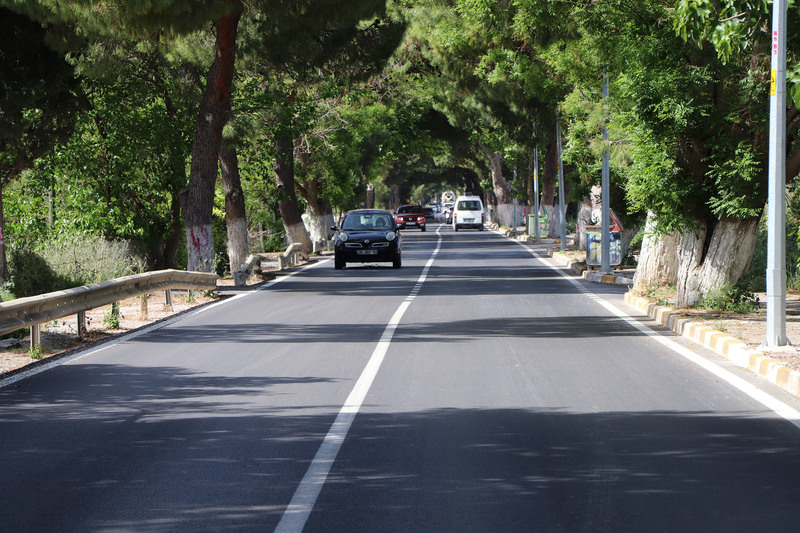 İzmir’in yollarına 418 bin ton asfalt döküldü
