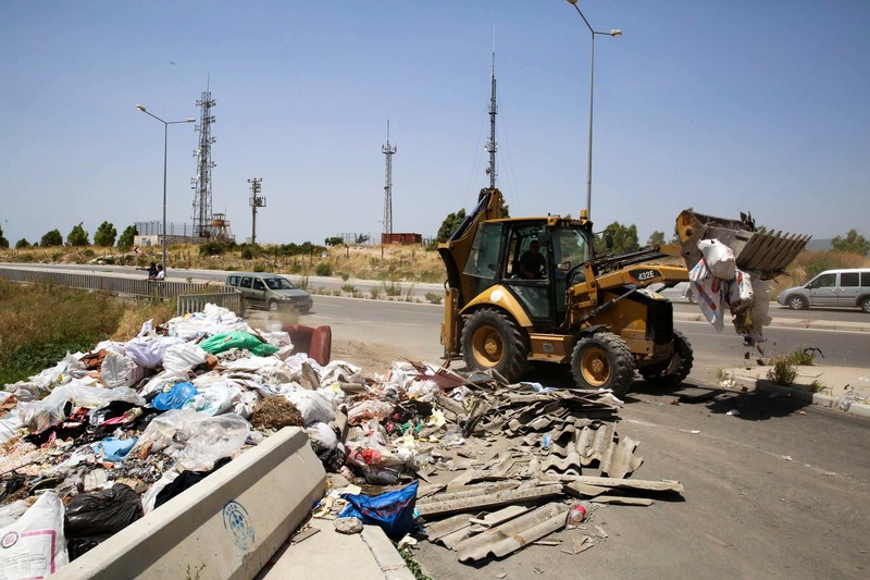 Buca’da kaçak moloz kabusu bitmiyor: Günde 50 ton moloz