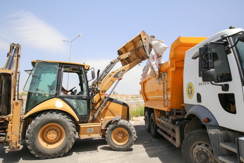 Buca’da kaçak moloz kabusu bitmiyor: Günde 50 ton moloz