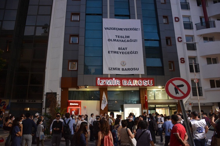İzmir Barosu Başkanı Av. Özkan Yücel: Mücadele devam edecek