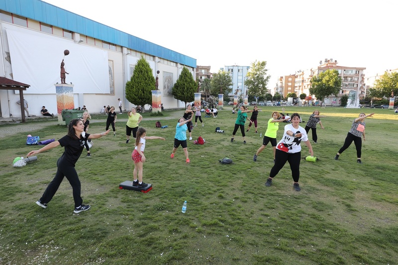 Gaziemir hareket ediyor, yüzler gülüyor…