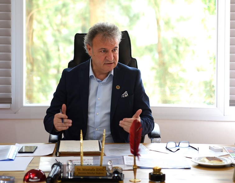 Bornova Belediyesi’ne yeni hizmet binası