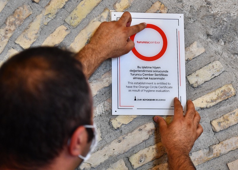 Turuncu Çember içindeki İzmir ziyaretçileri bekliyor