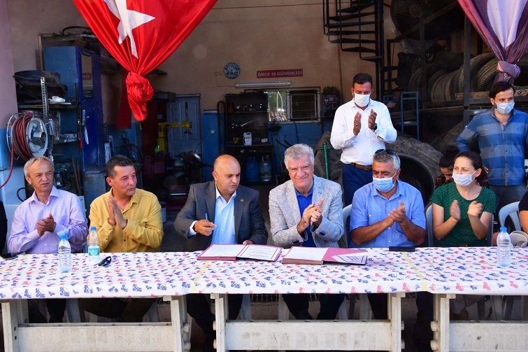 Narlıdere’de toplu sözleşme sevinci