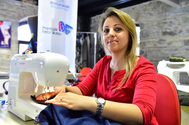 Meslek Fabrikası üç yılda 807 kişiyi iş sahibi yaptı