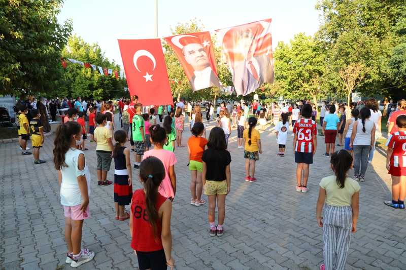 Bayraklı’da “Zafer Bayramı” coşkusu