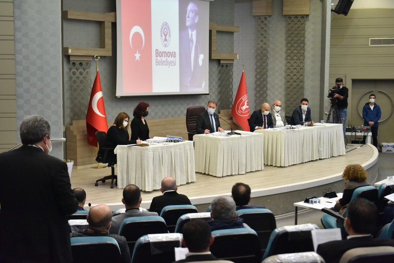 Bornova'da esnafa desteğe devam