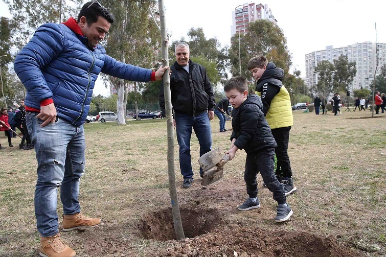Karşıyaka’da yeşil seferberlik