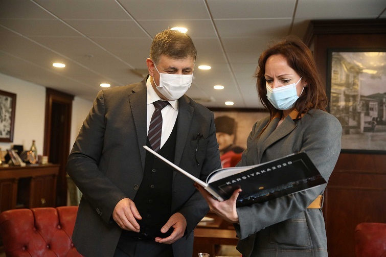 Yunan Başkonsolos’tan Tugay’a dostluk ziyareti