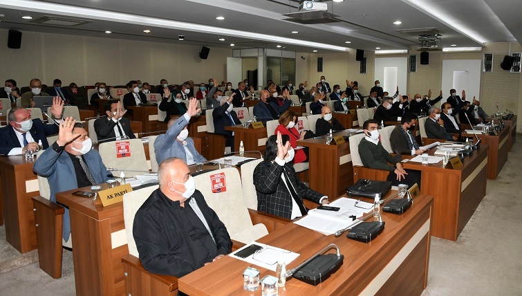 Başkan Selvitopu: "Biz hukuktan yanayız"