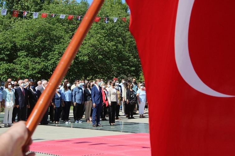 Efes Selçuk’ta Gençlik Bandosu İle Bayram Coşkusu
