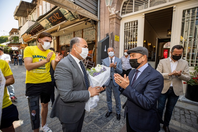 Şampiyon Bucaspor 1928'den Başkan Soyer'e teşekkür ziyareti