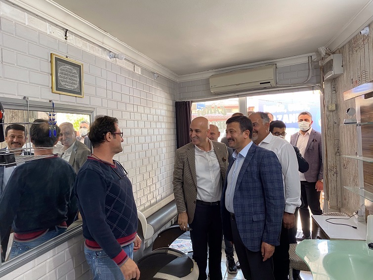 AK Parti Bornova’dan Hamza Dağ ile Pınarbaşı çıkartması