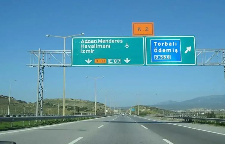 55532