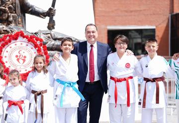 447750