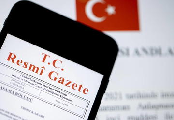 450418
