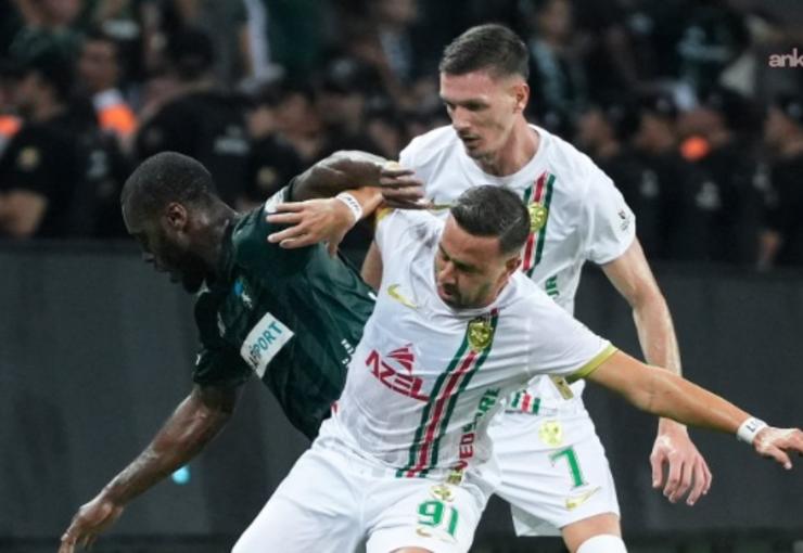 453331