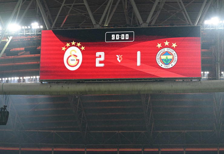 456861