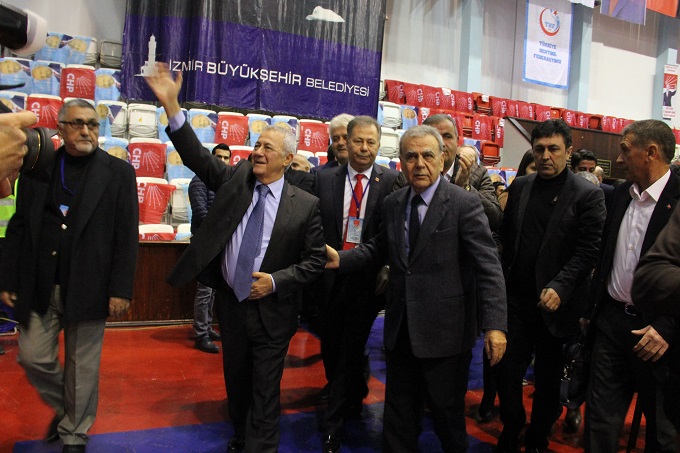 CHP'de Dizayn Kavgasının Perde Arkası