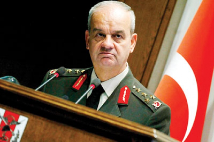 Savcı Başbuğ'a müebbet istiyor Savcı Başbuğ'a müebbet istiyor