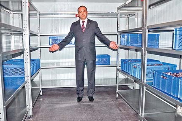 İzmir, kanının son damlasını kullanıyor